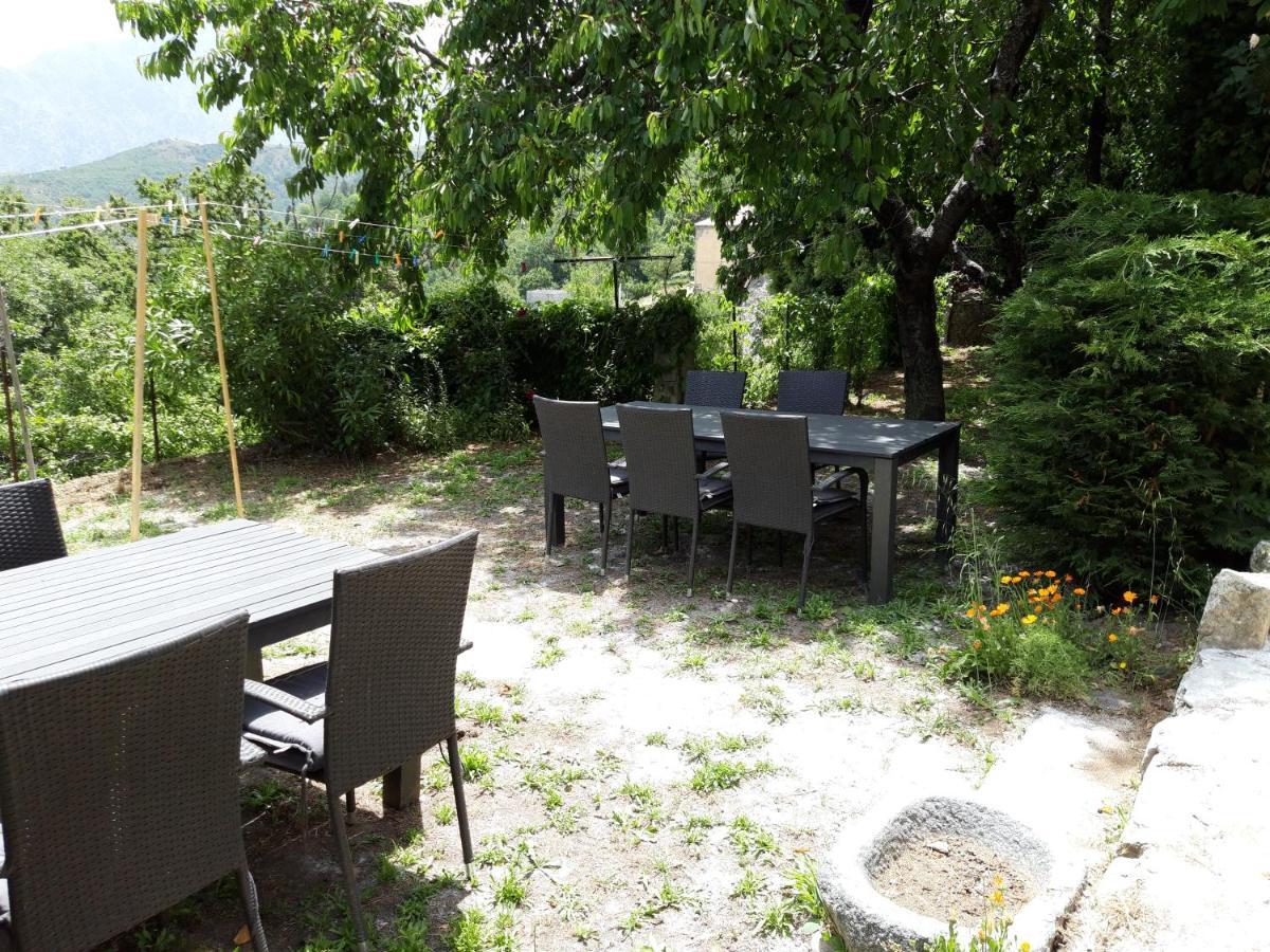 Bed and Breakfast Casa Franceschi Pioggiola Exterior foto